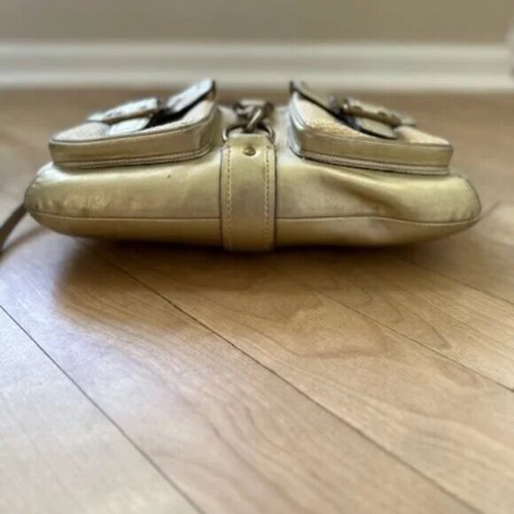 COACH LEGACY STRAW RAFFIA GOLD LEATHER SHOULDER HANDBAG PURSE - Picture 4 of 15